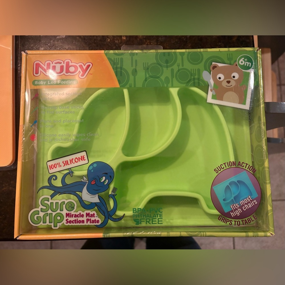 NWT Nuby Sure Grip Miracle Mat